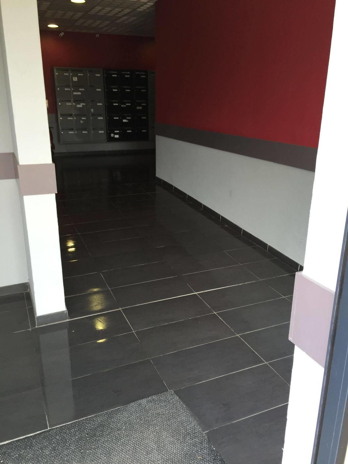 阿迈勒公寓酒店 塔朗斯 外观 照片